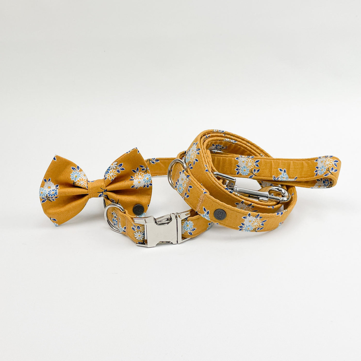 Liberty Summer Haze Dog Collar / Lead / Bow Tie / Poop Bag Holder Set