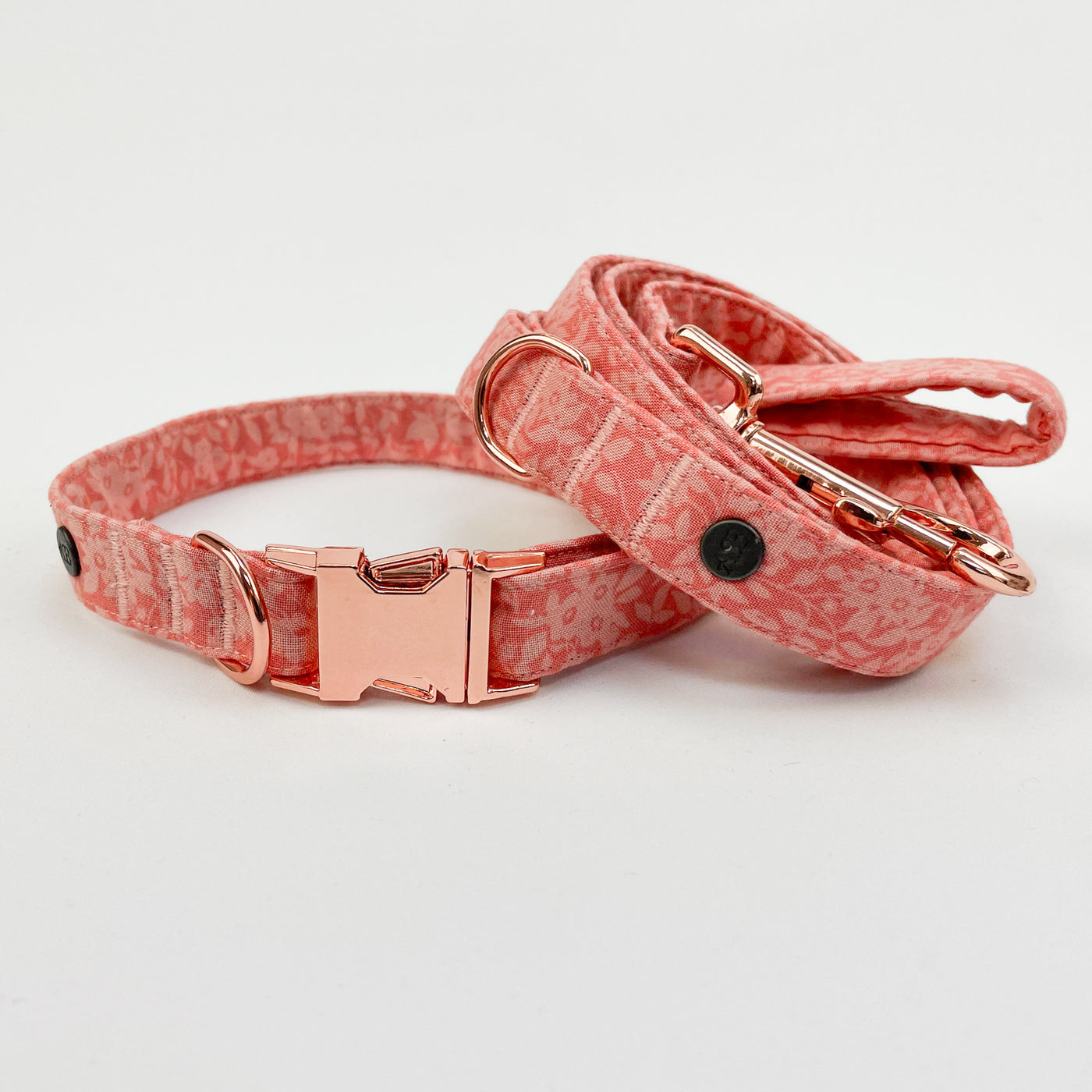 Dog collar and lead in a Liberty Peach Floral  design with rose gold hardware.