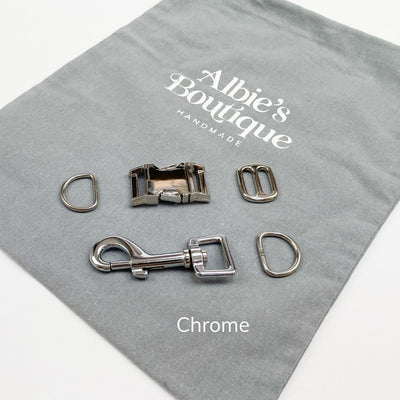Chrome hardware for the Liberty peach Floral Dog Collar