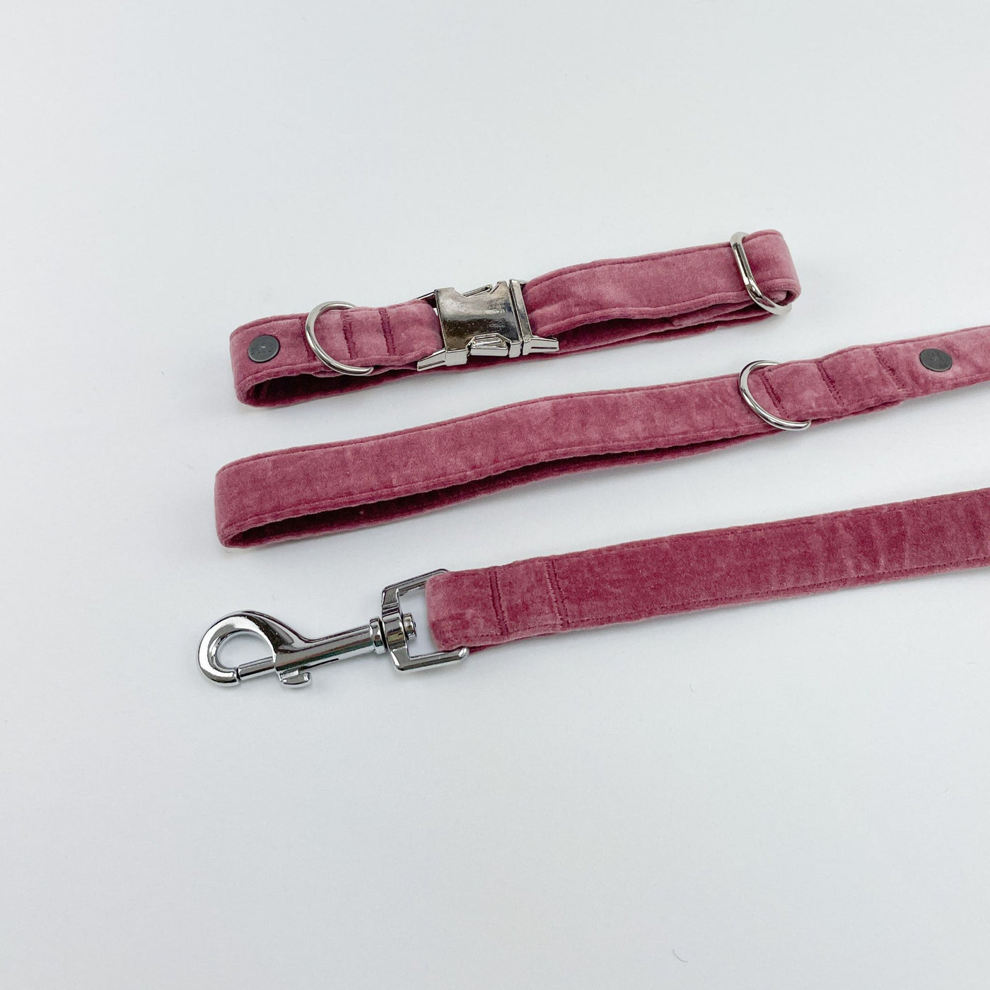 Luxury Blush Pink Velvet Dog Lead and matching collar flat view.