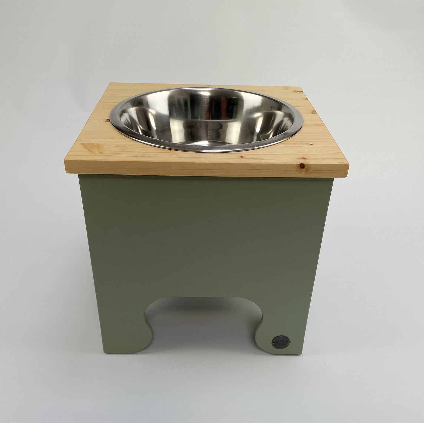 Extra large, raised feeding station for dogs, in colour soft green. 