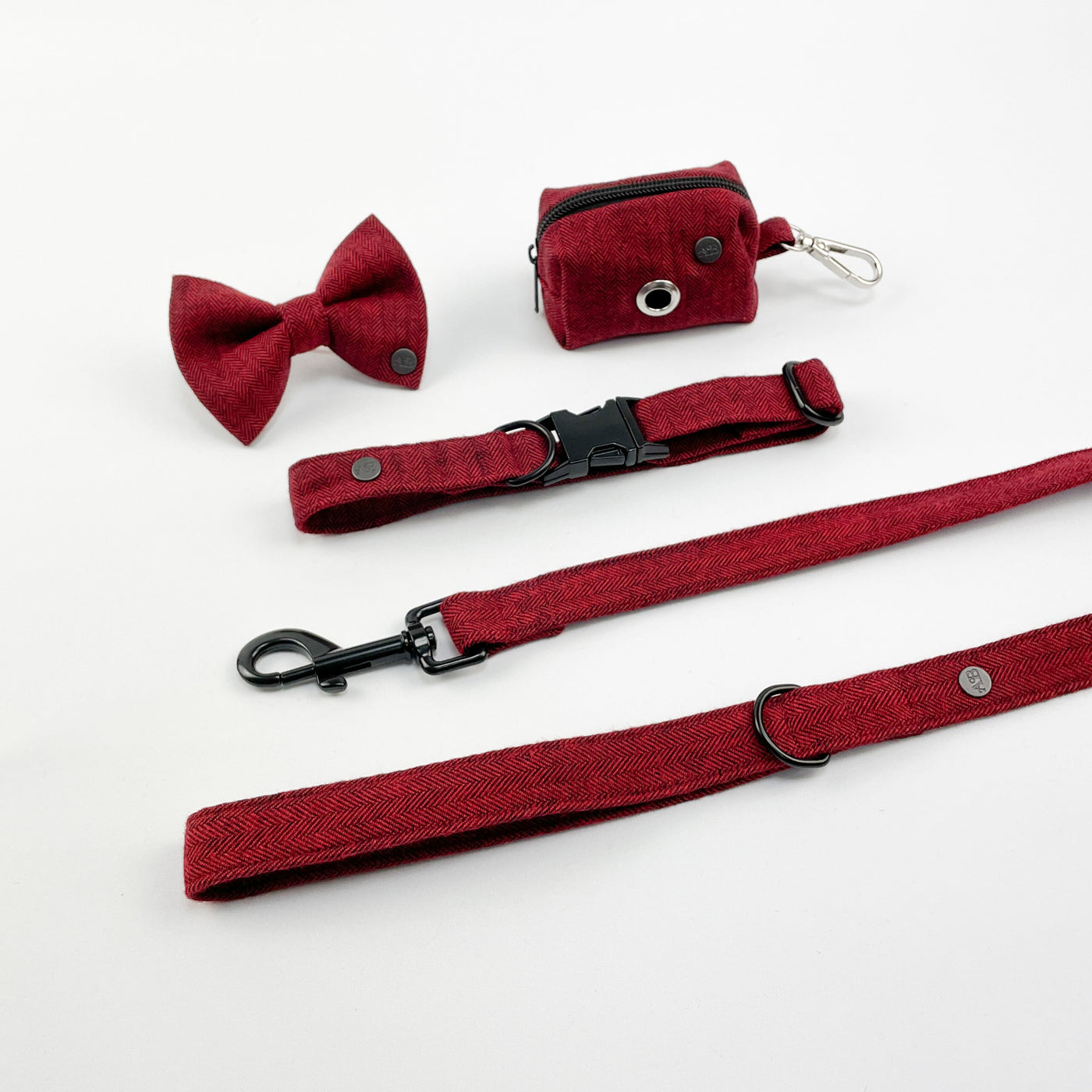Cranberry herringbone dog collar, poop bag holder, bow tie and lead set, with black fittings