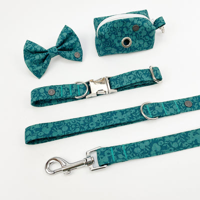 Liberty autumn emerald collar and lead set with poop bag and bow