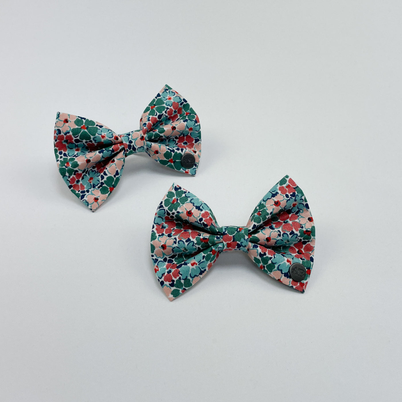 Liberty winter floral bows