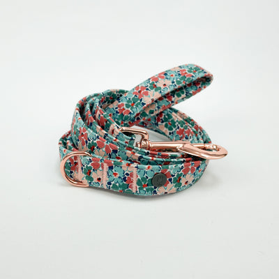 Liberty winter floral dog lead
