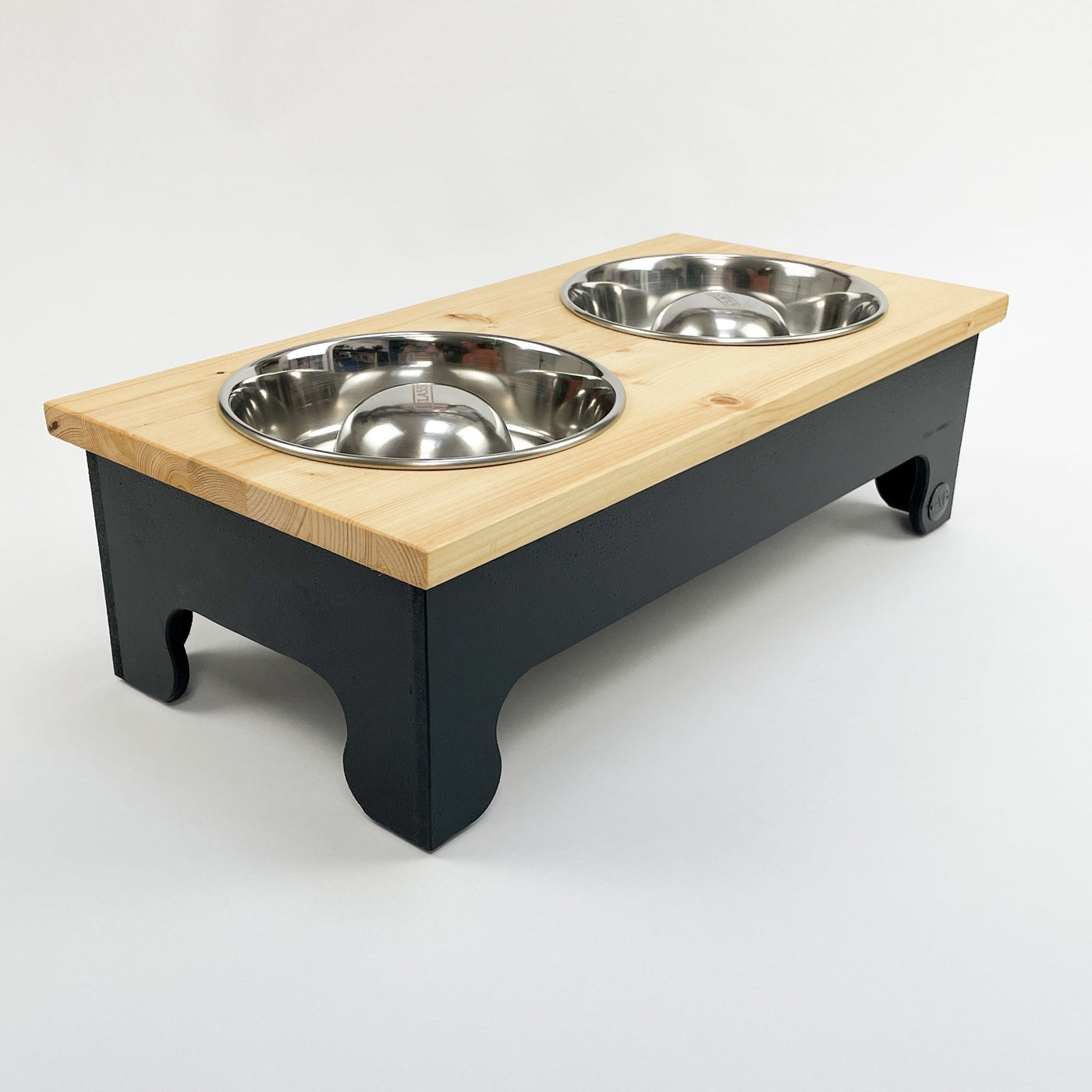 Pine top feeding stand for dogs with slow-feed bowls, charcoal black.